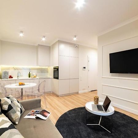 Mennica Residence Luxury Location Варшава Екстер'єр фото