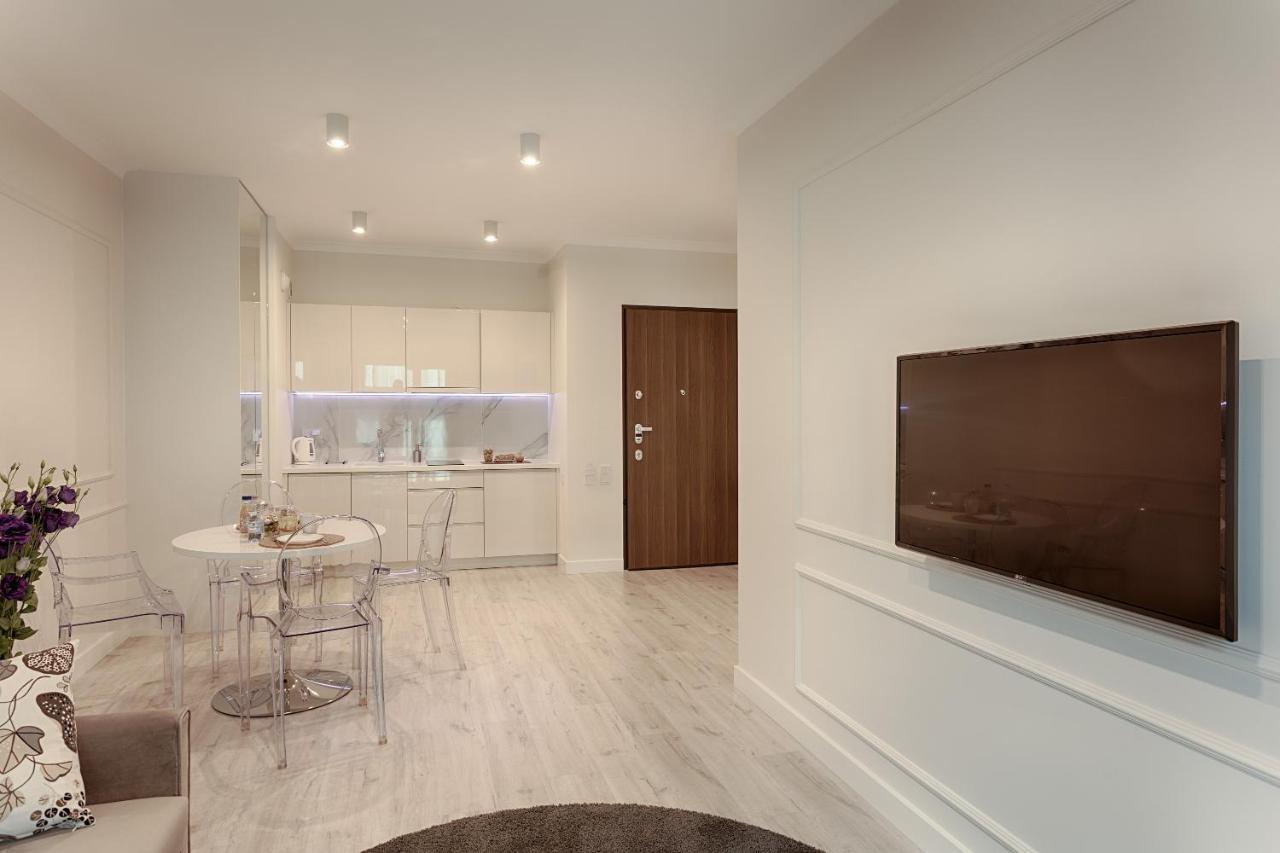 Mennica Residence Luxury Location Варшава Екстер'єр фото
