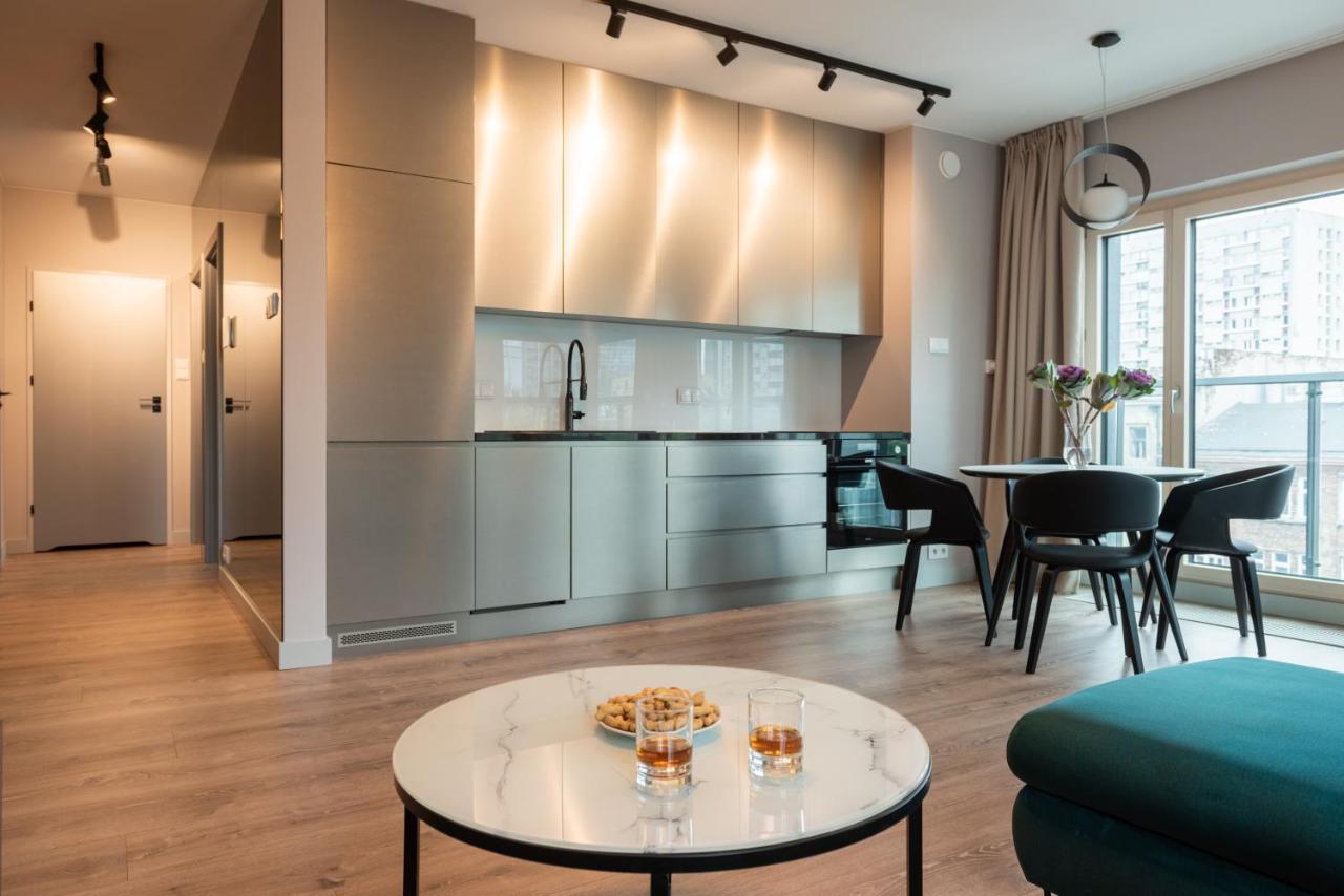 Mennica Residence Luxury Location Варшава Екстер'єр фото