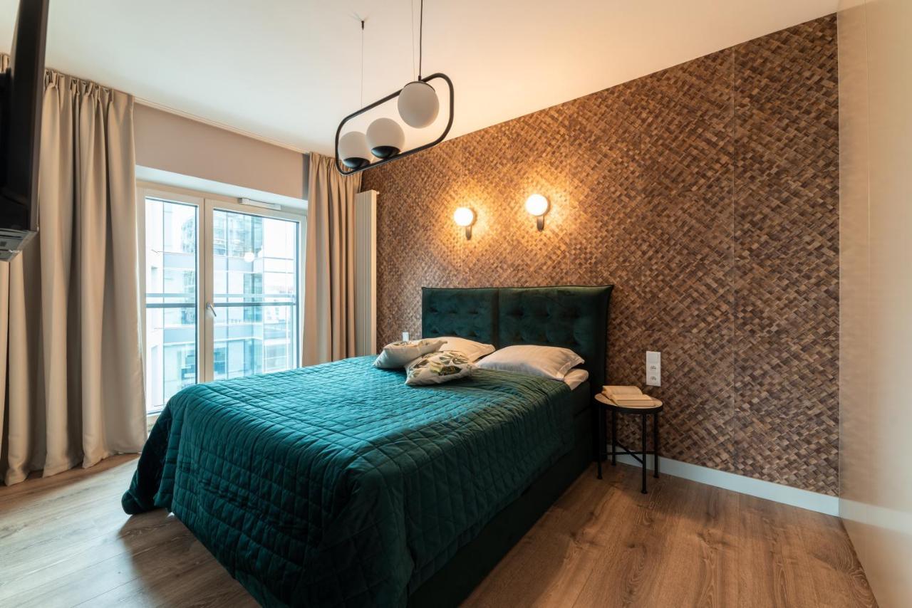 Mennica Residence Luxury Location Варшава Екстер'єр фото